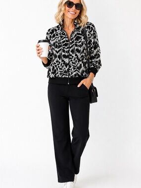 Chico's Traveler’s 2PC set Jacket and Pant size 1